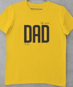 Alternative view of Personlaised Mom-To-Be & Dad-To-Be T-Shirts for Maternity Photoshoot