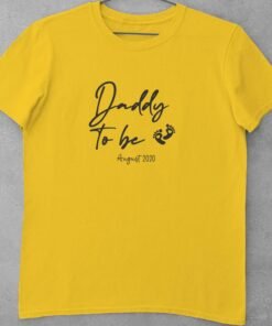 Alternative view of Personlaised Mom-To-Be & Dad-To-Be T-Shirts for Maternity Photoshoot