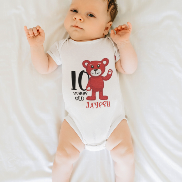 Baby Monthly Milestone Romper/T-Shirts - Gifts for Newborns