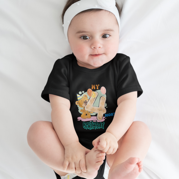 Baby Monthly Milestone Romper/T-Shirts - Gifts for Newborns